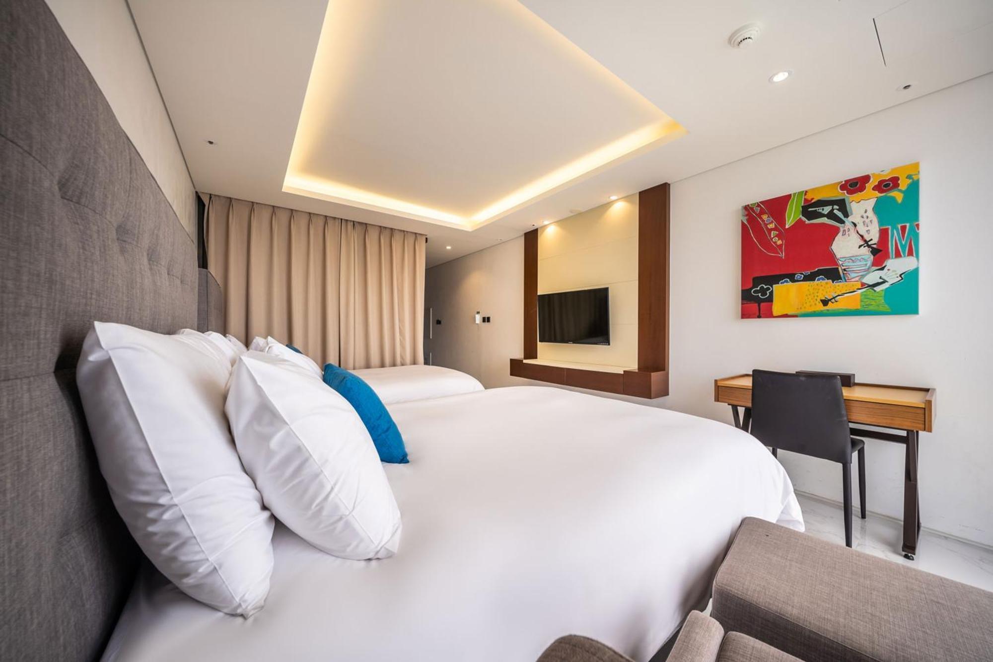 Sweet May Seogwipo Hotel ภายนอก รูปภาพ